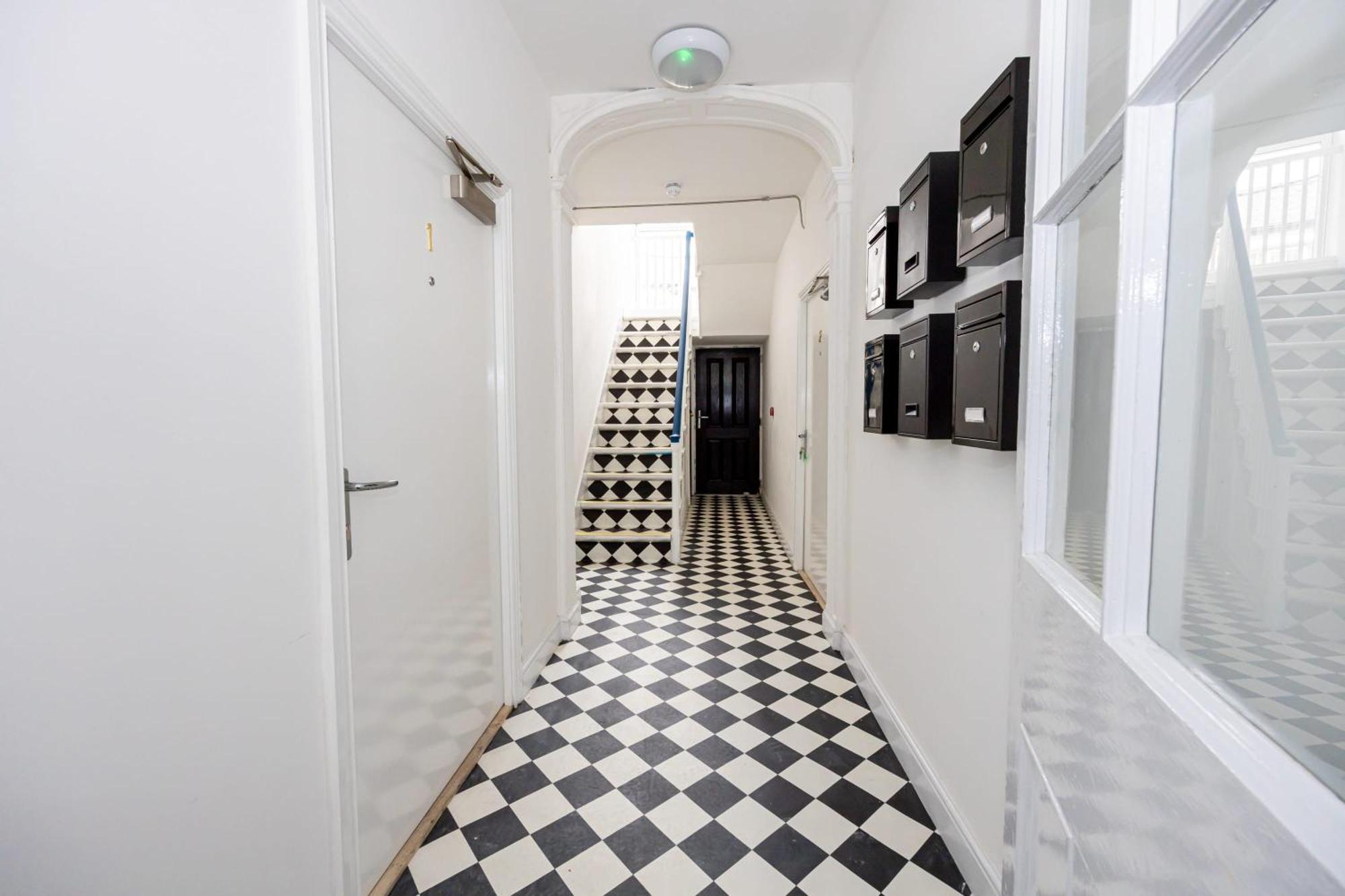 Beautiful 1 Bed 20Mins To Central Manchester Μπόλτον Εξωτερικό φωτογραφία